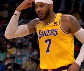 爱游戏(ayx)中国体育-纽约尼克斯训练开放日，窗口期远射贴柱引欢呼，意甲在即，资深球员宣示担当的简单介绍